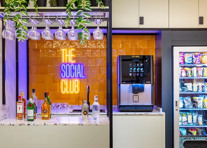 Petit Hostel Palacio Real Madrid